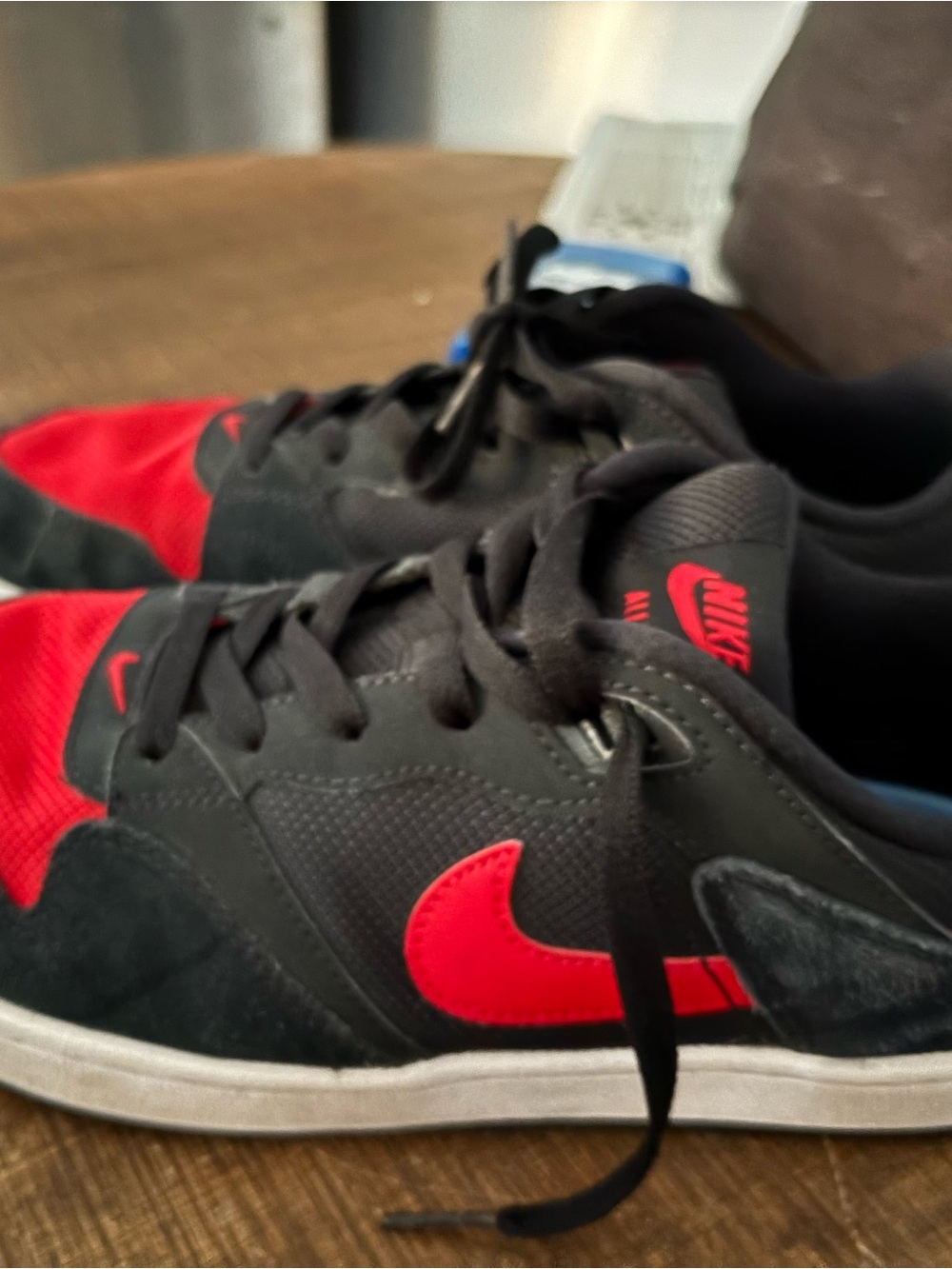 Nike Black and Red Casual Skate Sneakers